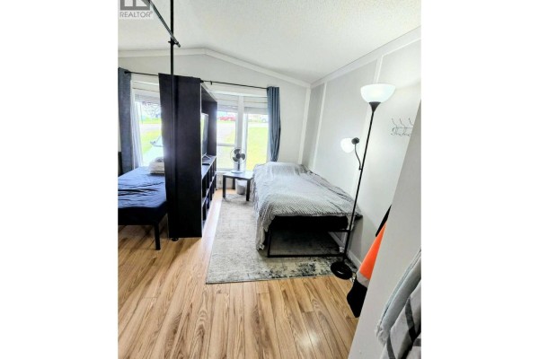Bedroom - 21 Champlain Place, Elkford, BC V0B1H0 Photo 5