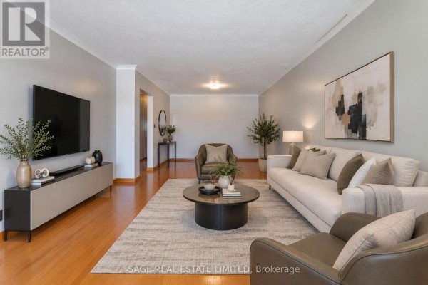 21 Debby Court, Toronto, ON M9N2L7 Photo 2