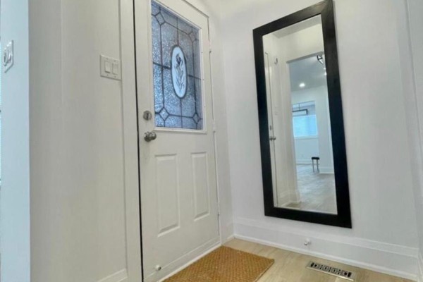 21 Ecclestone Drive, Brampton, ON, photo 2