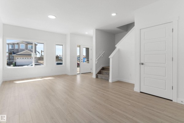 Bedroom 2 - 21 Elis Li, Spruce Grove, AB T7X4T8 Photo 5