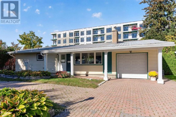 Residential for sale at 21 Elterwater Avenue, Ottawa, ON - MLS® yQvorv