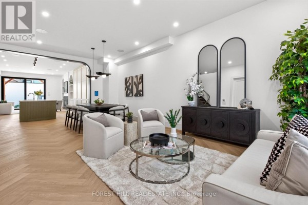 Media - 21 Foxley Street, Toronto, ON M6J1P9 Photo 4