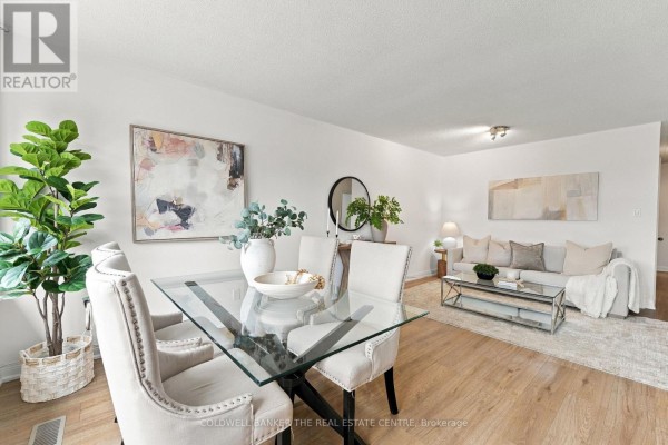 Kitchen - 21 Glass Drive, Aurora, ON L4G2E5 Photo 5