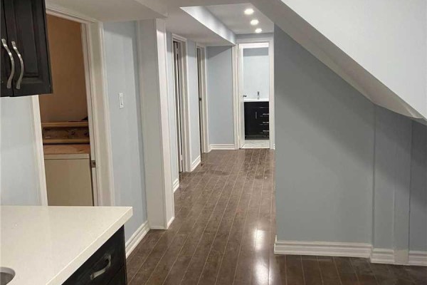 21 Good Road, Toronto, ON M1C3W8 Photo 5