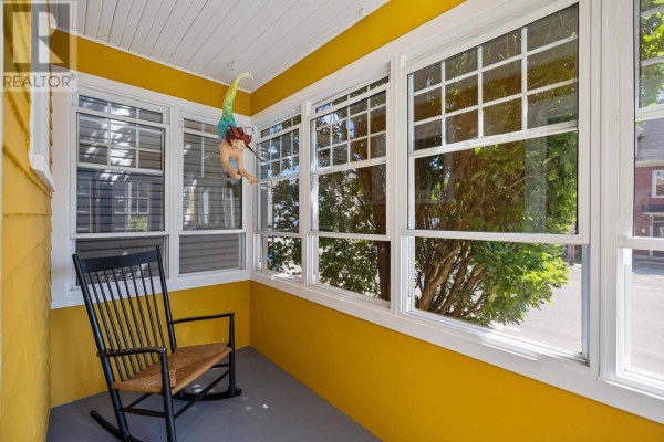 Sunroom - 21 Grafton Street, Charlottetown, PE C1A1K6 Photo 5