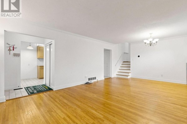 Bedroom 2 - 21 Grove Park Crescent, Toronto, ON M2J2C7 Photo 5