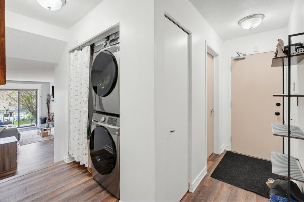 21 Imp. De Brest, #2, Gatineau, QC, photo 2