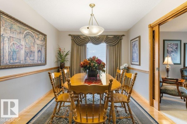 Family room - 21 Lorne Cr, St  Albert, AB T8N3R5 Photo 4