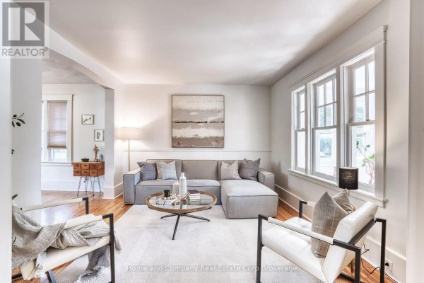 Living room - 21 Mercer Street, Stratford, ON N5A6J5 Photo 4