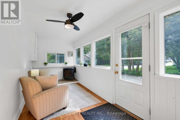 Living room - 21 Mill Street, Amaranth, ON L9W3Z3 Photo 2
