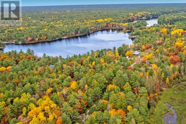 21 Naiscoot Lake Road, The Archipelago, ON P0G1K0 Photo 3