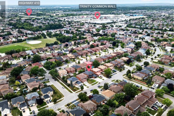 21 Newport Street, Brampton, ON, photo 3
