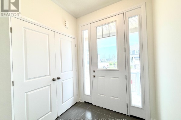 21 Royal Oak Crescent, Loyalist, ON, photo 3