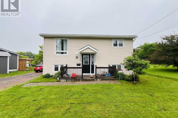 21 Snowden Avenue, Amherst, NS, photo 2