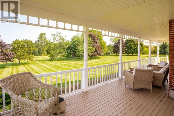 Sunroom - 21 Spruce Lane, Stratford, PE C1B1M9 Photo 5