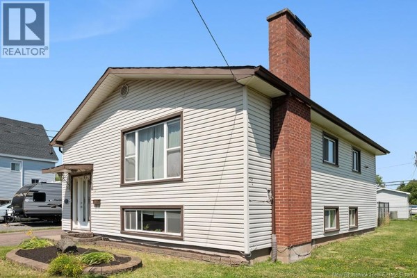 21 Spruce Street, Moncton, NB, photo 3