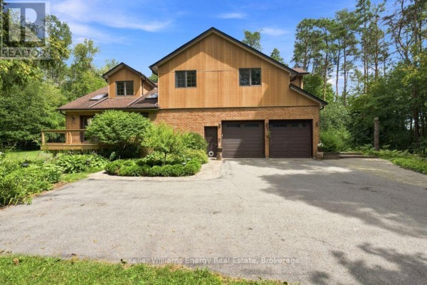 Family room - 21 Stone Sound, Scugog, ON L9L1P5 Photo 2