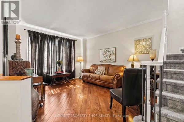 21 Summerwind Crescent, Ottawa, ON, photo 3