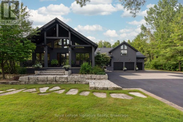 21 Trails End, Collingwood, ON, photo 2