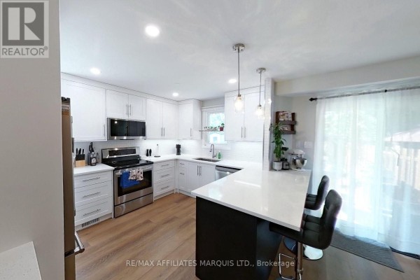 21 Wellington Street E, Cornwall, ON K6H6W8 Photo 4