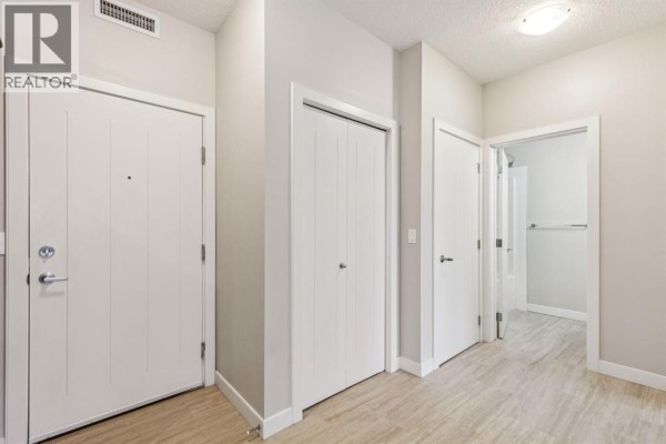 Bedroom - 210, 20 Royal Oak Plaza Nw, Calgary, AB T3G0C1 Photo 5