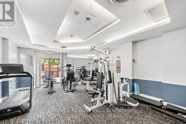 Living room - 210 - 1700 Eglinton Avenue E, Toronto, ON M4A2X4 Photo 3