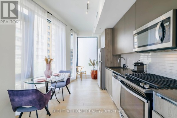 210 - 2a Church Street, Toronto, ON M5E0E1 Photo 5