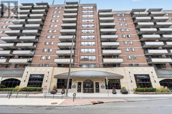 210 - 435 Albert Street, Ottawa