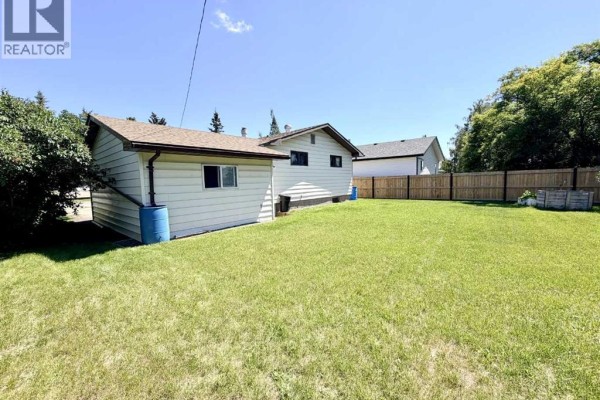 Laundry room - 210 1 Street  Se, Linden, AB T0M1J0 Photo 5