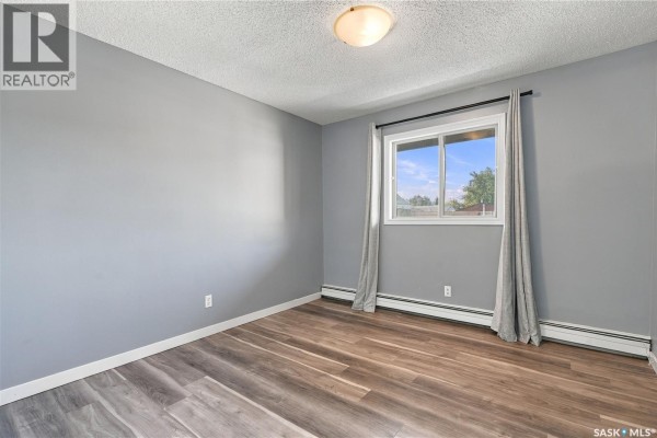 Dining room - 210 2233 St Henry Avenue, Saskatoon, SK S7M5K6 Photo 3