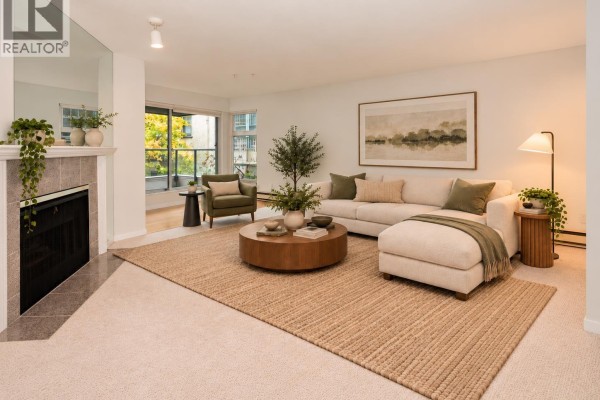 210 2250 W 3rd Avenue, Vancouver, BC V6K1L4 Photo 4