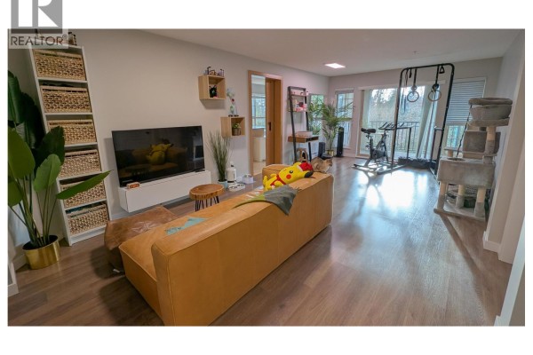 210 2958 Silver Springs Boulevard, Coquitlam