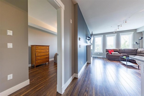 210 5665 177b Street, Surrey, BC, photo 3