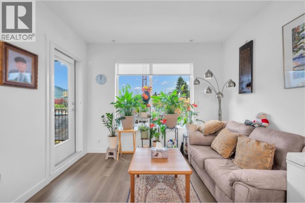 210 648 Lea Avenue, Coquitlam, BC V3J0P1 Photo 3