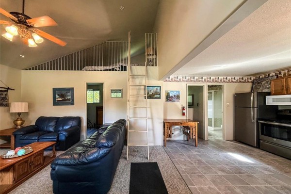 210 80 Timothy Road, Onanole, MB R0J1N0 Photo 4