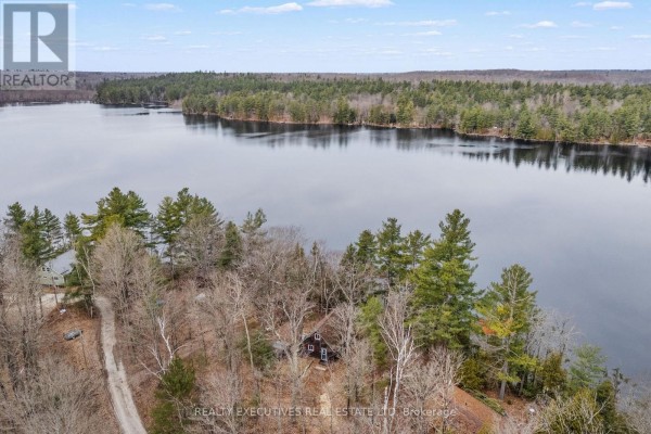 210 Birch Bay Lane, Tay Valley, ON, photo 3