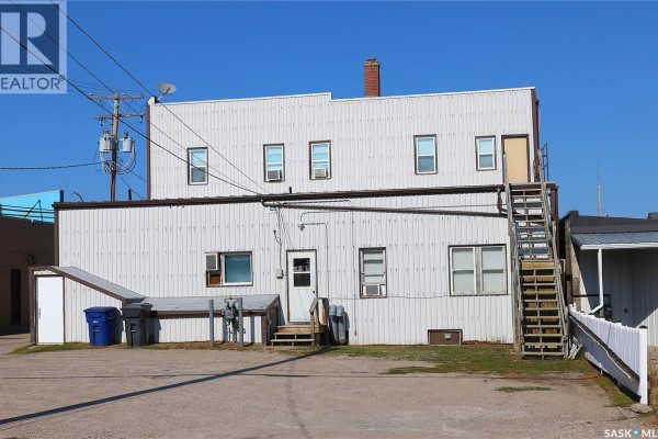 210 Centre Street, Nipawin, SK S0E1E0 Photo 2