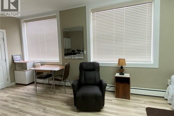 210 Centre Street, Nipawin, SK S0E1E0 Photo 5