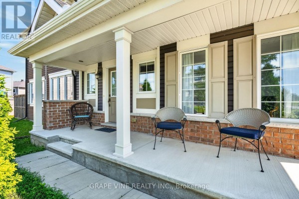 210 Clintonia Street, Ottawa, ON, photo 3