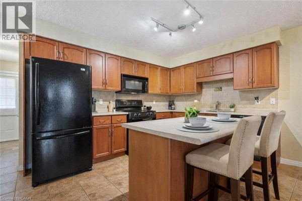 4pc Bathroom - 210 Dawn Avenue Unit# 38, Guelph, ON N1G5L5 Photo 4