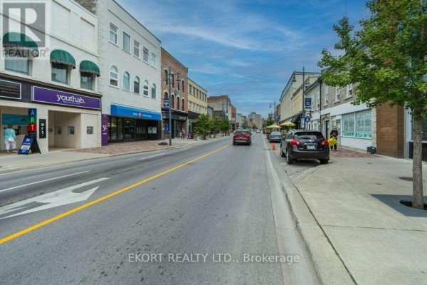 210 Front Street, Belleville, ON K8N5H5 Photo 3