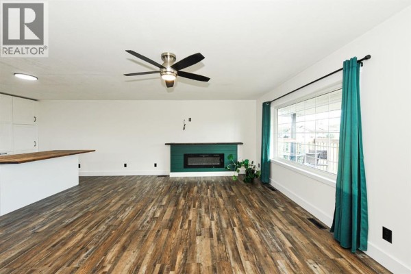 Primary Bedroom - 210 Gregory Street, New Norway, AB T0B3L0 Photo 4