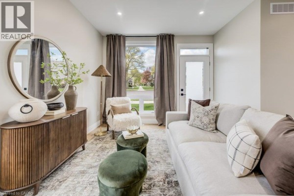 210 Heritage Drive Unit# 12, Kitchener