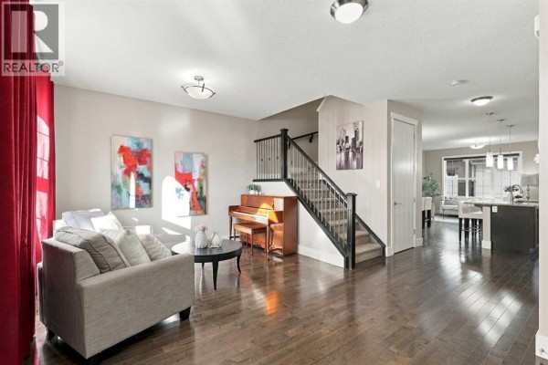 4pc Bathroom - 210 Quarry Park Boulevard Se, Calgary, AB T2C5E4 Photo 5