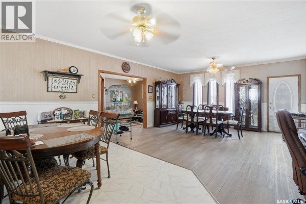 Dining room - 210 Railway Avenue, Mortlach, SK S0H3E0 Photo 4