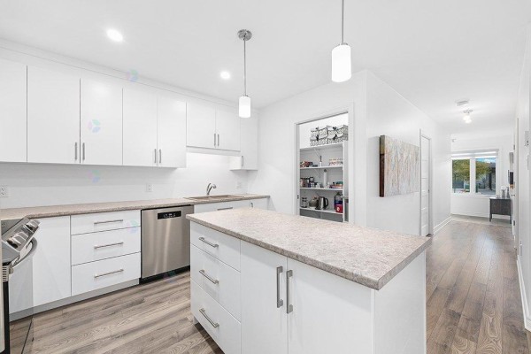 Living room - 210 Rue Alexandre-rodrigue, Gatineau, QC J8L0E2 Photo 5