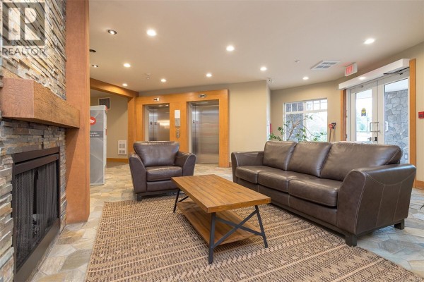 Kitchen - 210/212 1395 Bear Mountain Pkwy, Langford, BC V9B0E1 Photo 4