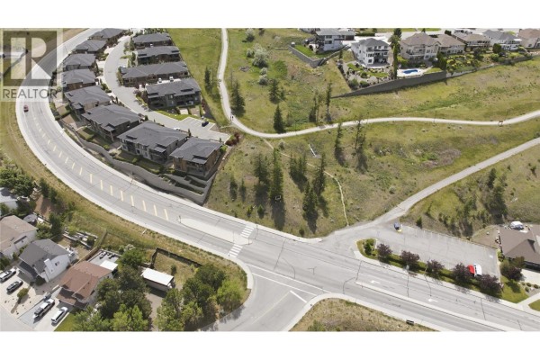 2100 Pacific Way, Kamloops, BC V1S1K7 Photo 4