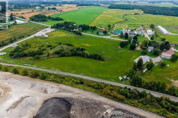 Storage - 2100 Snyder's Road E, Wilmot Township, ON N0B2H0 Photo 2