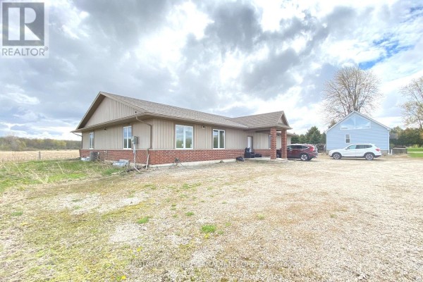 21000 Rebecca Road, Thames Centre, ON, photo 2